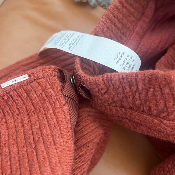 Lululemon On Repeat Dress - Picture 8 of 8